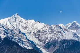 时评：树牢三个“第一意识” 做好人才工作图片