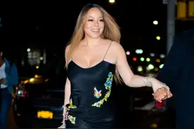 49岁的玛丽亚·凯莉，身材发福到120斤，风韵依然不减图片