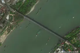 南京长江大桥能不能拓宽？图片