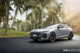 新一代网红车长安UNI-V上市在即，大家快点来抢优惠图片