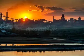 中国变身工业狂魔，狠砸10亿美元在津巴布韦建钢厂，英澳坐不住了图片