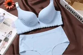 旧文胸该替换了！新款“前扣式”爆红，不束缚不闷，深V女人味图片