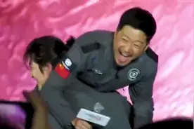 吴京一句话没说对，被网友网暴，为何“背锅”的是普大帝？图片