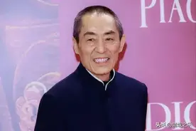 张艺谋私生子出演《满江红》，和巩俐竟越长越像？因超生曾被罚款图片