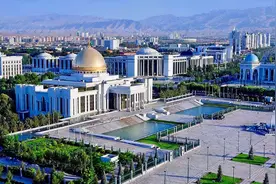 亚洲唯一永久中立国土库曼斯坦，汽油每升1毛钱，幸福得让人羡慕图片