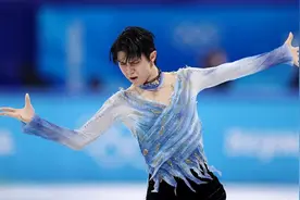 羽生结弦首秀不完美，等待“冰上王子”带着4A归来，三连冠不是梦图片