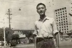 柳传志，褒贬不一的大人物图片