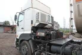 因装空调车辆年审未通过，独立空调究竟应该怎么装？图片