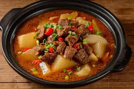 广东春节家宴菜谱，7菜1汤，道道鲜香诱人，不愧是美食之都图片