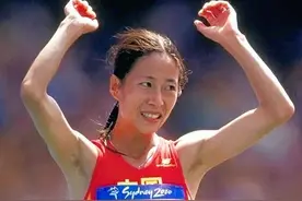 奥运冠军王丽萍：夺冠后孤独领奖，没有国旗披身鲜花掌声，今怎样图片