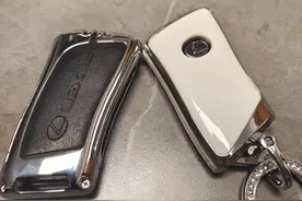 武汉小伙花52万买辆雷克萨斯ES300，三个月后直言：还好没选奔驰E图片