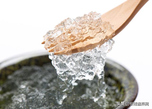 银耳和燕窝的区别 2026年银耳和燕窝的区别功效一样吗