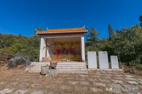 老话说：“别拿土地不当神仙”，那么土地公公到底是什么神仙呢？图片