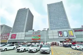 支出多了业主闹心 万达停车场收费引发两种声音图片