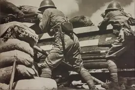 淞沪会战究竟有多惨烈，桂军一天打垮六个师，日军投入最大的重炮图片