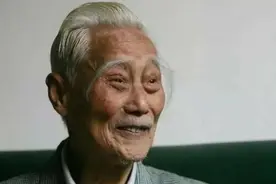 老人眉毛变长是为什么？说明长寿吗？从眉毛上能看出健康的端倪图片