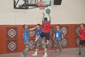 军营里兵哥哥的“五一”节，真丰富图片