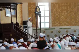 阿訇怎么读？阿訇的读音和意思！图片