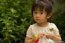 为啥东北没有“闹伴娘”，看家长是怎么教育娃的，就知道了图片