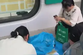 病重老人取钱被要求本人到场，在银行办业务时去世！多家银行：有密码代取款不需要本人前往图片