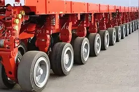 多达1152个轮子的平板车，载重超过5万吨，中国制造又创世界第一图片