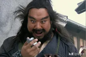 李逵不怕戴宗，也不怕鲁智深，他不敢招惹的梁山好汉是哪三个？图片