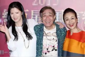 歌王张帝：两婚两离，再娶小33岁的女儿闺蜜为妻，结婚13年仍恩爱图片