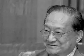 毁誉参半的金庸到底是怎样一个人？从金庸的背后琐事看金庸图片