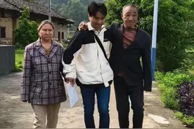 曝苏牙子哥哥2小时销售额567万！解清帅、孙海洋在直播间全程护航图片