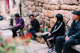 俗语“三块石头门前放，吃喝不愁家兴旺”，哪三块石头？有用吗？图片