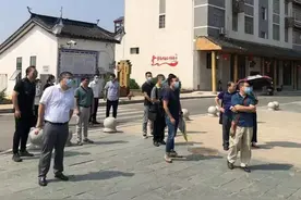 赣州市自然资源局组织专家组及相关单位在唐江镇召开《唐江组团控制性详细规划》专家评审会图片