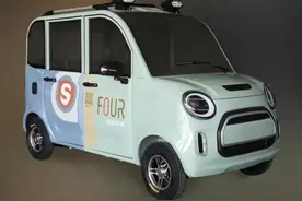 2款老年代步车，最大续航200公里，可以爬山，65岁以上都能开图片