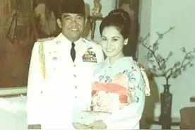 56岁总统已娶3任老婆，酒店邂逅19岁服务员，当即宣布这是我老婆图片