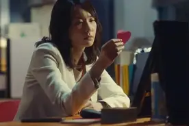 为什么我们工作时间变长了，反而更穷了？图片