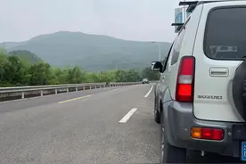 铃木吉姆尼穿越新疆大海道沙漠？我看还是算了吧图片