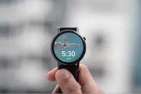 新款Apple Watch快充45分钟80%，但快充线很贵图片