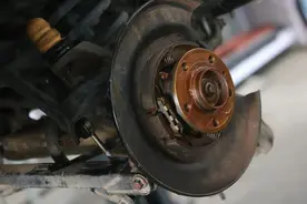 2007年80万买的沃尔沃XC90，现在就卖1万块，车主含泪翻新继续开图片