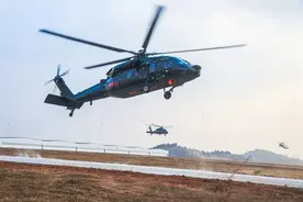 反恐新利器！武警部队官宣列装直-20，与直-8G编队协同训练画面曝光图片