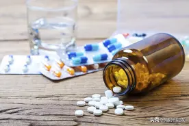 核酸检测阳性不要慌，专家支招：合理用药勤喝水，严格做到不外出图片