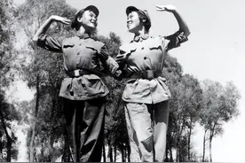 惊艳！知青演出的芭蕾舞《红色娘子军》，水平超高图片