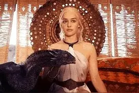 凭借“龙妈”一角火遍全球，艾米莉亚的成功依靠的不只是幸运图片