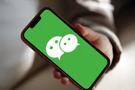 今天才知道，微信打开这个功能，就可以把相册中的照片拼接成长图图片