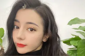 杨幂多次挖掘新人，为什么只重捧迪丽热巴？图片