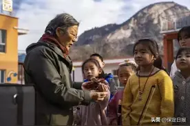 心中的旋律——邓小岚印象图片