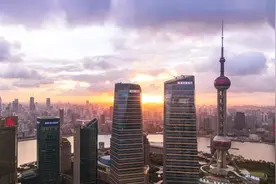 总与中国上海对比，印度最发达城市孟买，放在我国究竟什么水平？图片