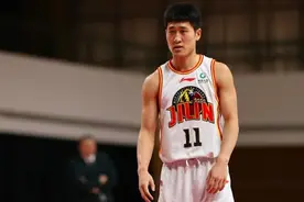 辽篮四人成吉林引援目标，底线球大师离队在即，一小将盼找回状态图片