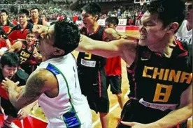 女神胡美净身出户，独自抚养两儿子，朱芳雨再婚生子，身价过亿图片