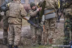 车臣部队收到中国装备？乌克兰记者亮出“证据”，中方回应很直白图片