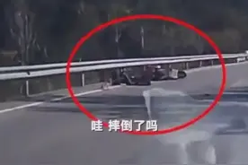 无奈！浙江一男子不听劝去扶摔倒大妈，结果被其咬定是肇事者图片