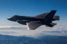 揭秘F-35与歼20之争：美国发布权威对比报告，结果令人意外！图片